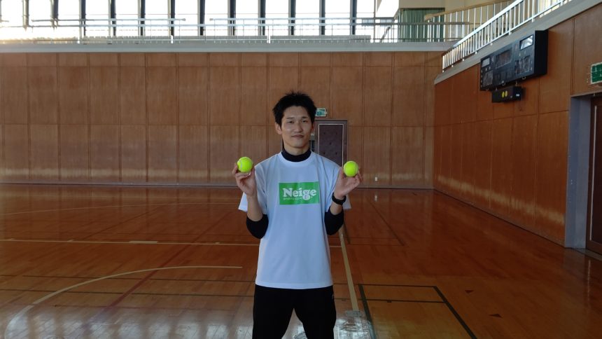 トレ室の窓 ジュニア向け ステッピングボールキャッチ Npo法人ネージュスポーツクラブ